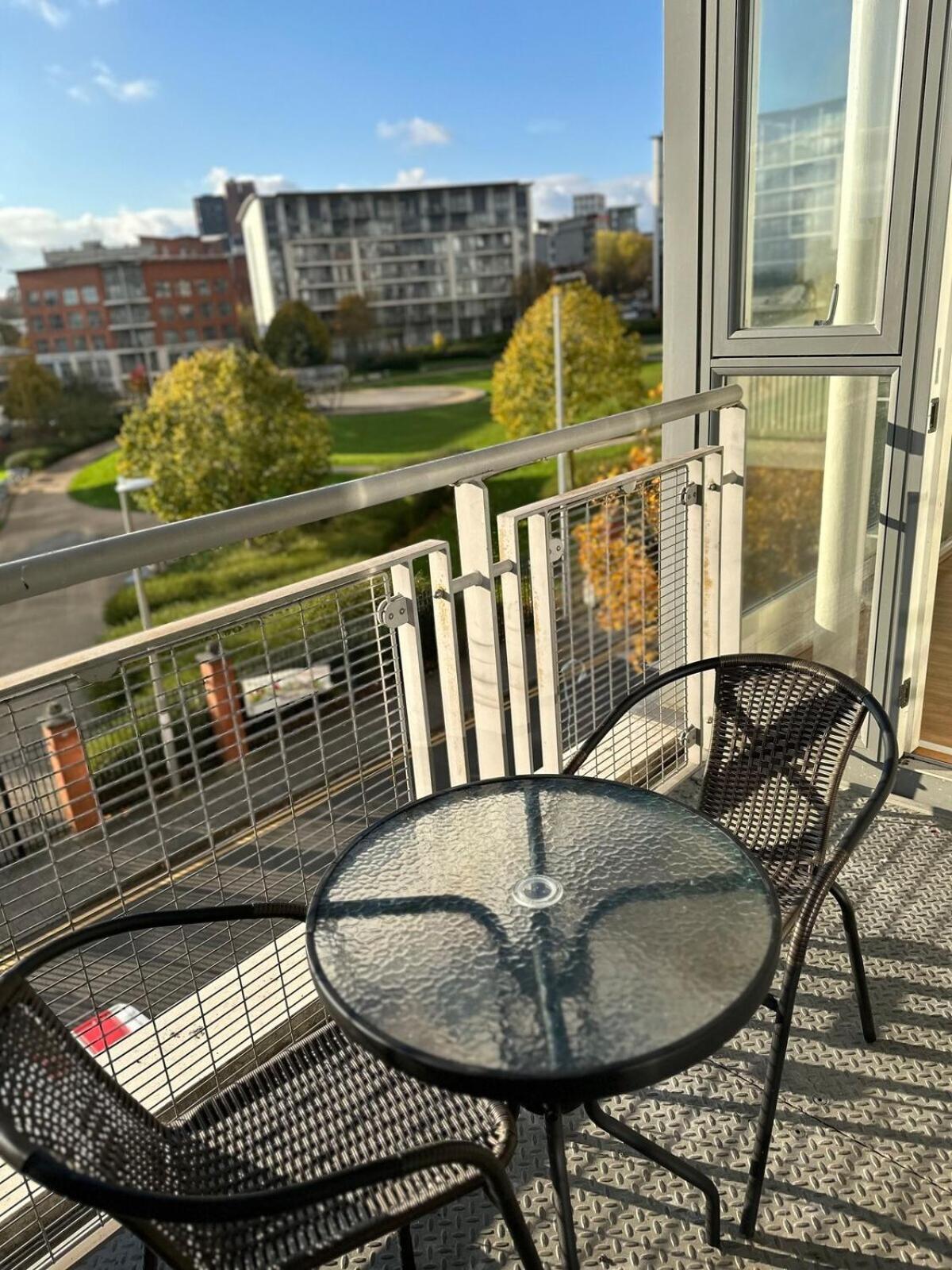 Luxury 1 Bedroom Apartment - City Centre - Balcony - Near O2 Academy Birmingham Exterior photo